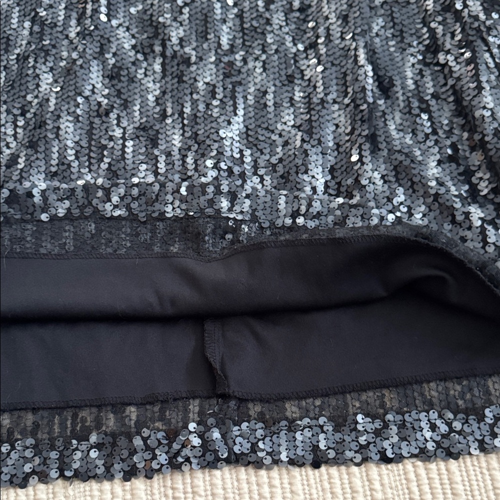 Dressbarn Elegant Black and Silver Mini Dress - Picture 5 of 10
